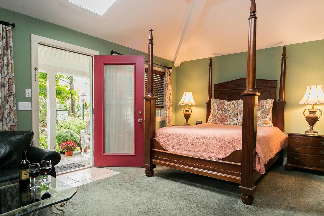Hidden Garden Cottages & Suites Saugatuck Kültér fotó
